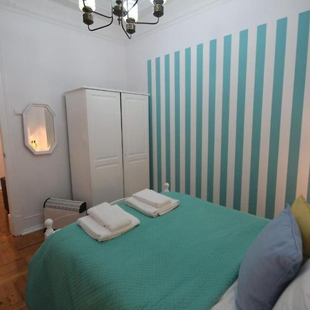 ליסבון Nautic M1 R2 - Classy & Cozy Double Room With Shared Bathroom In Marques Pombal מראה חיצוני תמונה