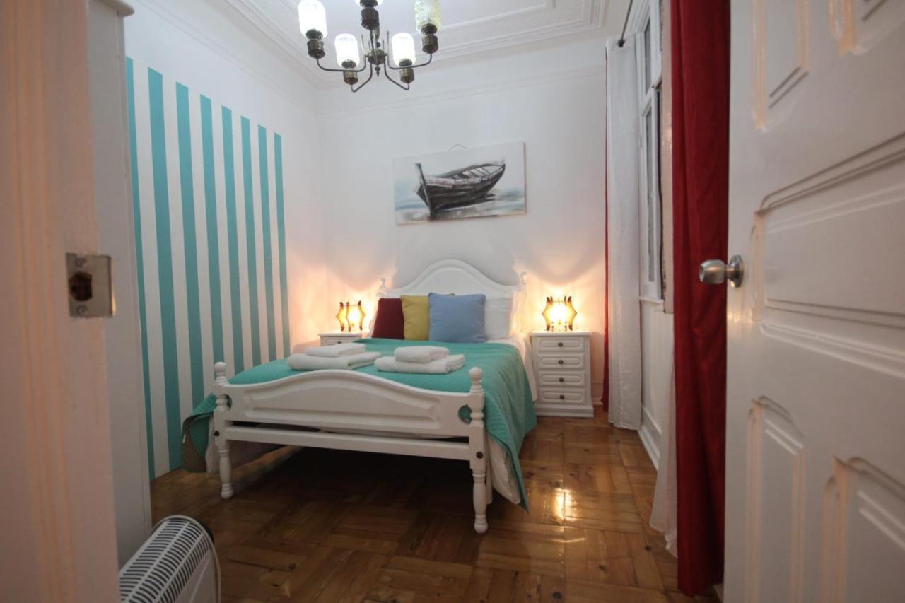 ליסבון Nautic M1 R2 - Classy & Cozy Double Room With Shared Bathroom In Marques Pombal מראה חיצוני תמונה