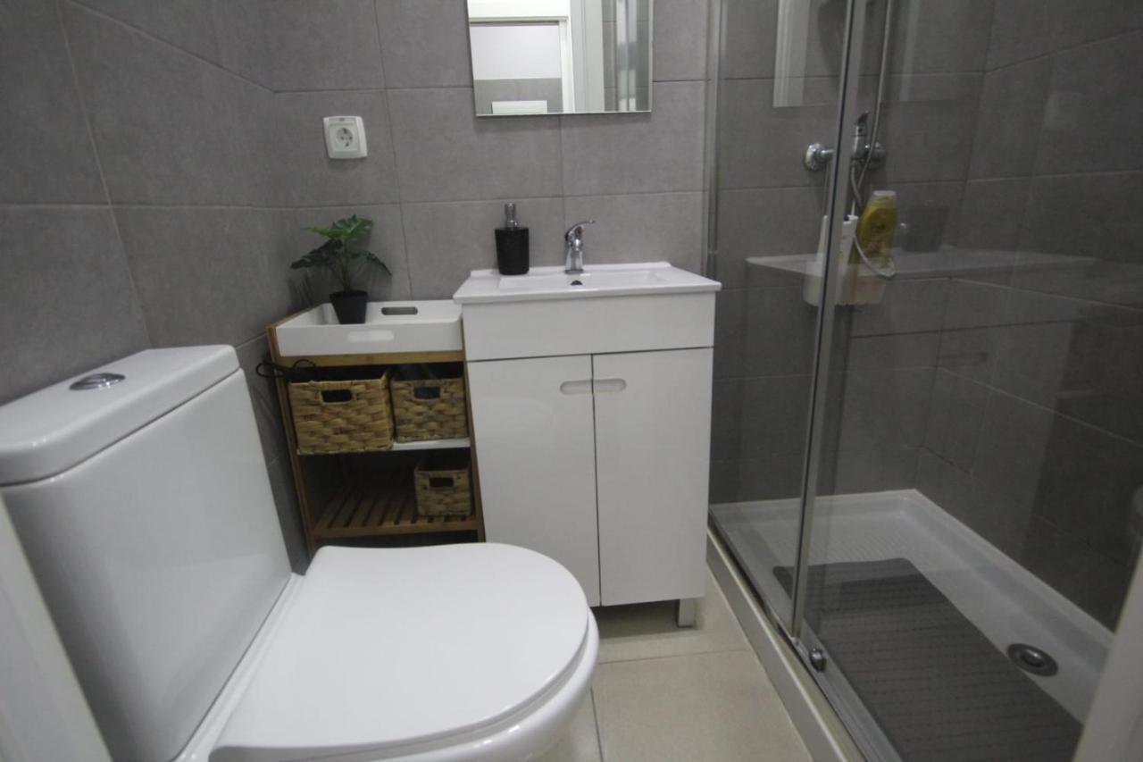 ליסבון Nautic M1 R2 - Classy & Cozy Double Room With Shared Bathroom In Marques Pombal מראה חיצוני תמונה