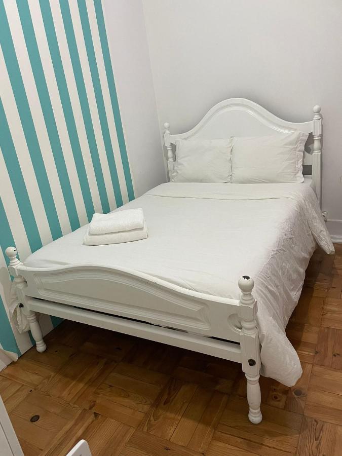 ליסבון Nautic M1 R2 - Classy & Cozy Double Room With Shared Bathroom In Marques Pombal מראה חיצוני תמונה